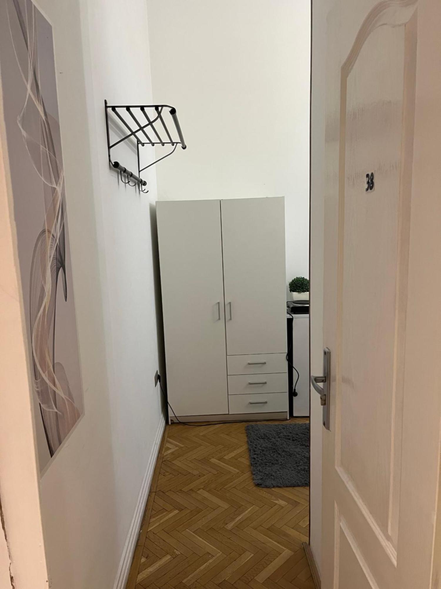 Millionrosesvintage Vaci Street Appartement Budapest
